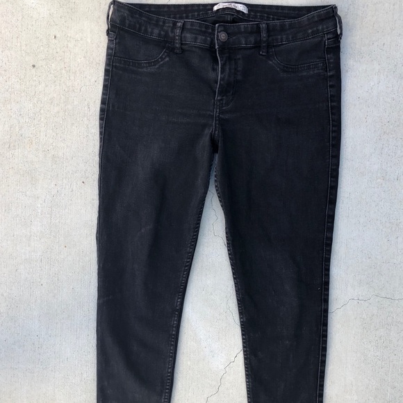 Hollister jeans - Picture 2 of 4